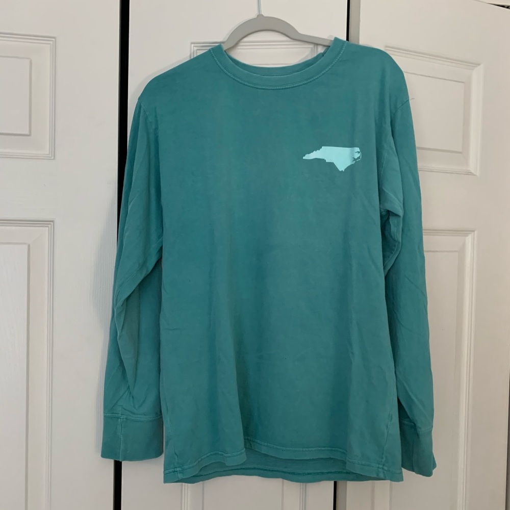 Long sleeve t shirt